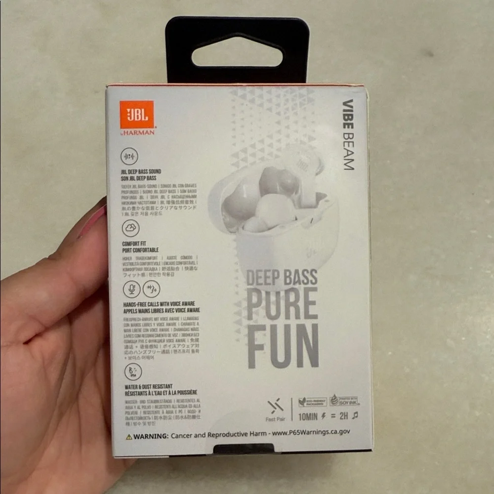 🎀NWB~JBL Vibe Beam Wireless Earbuds - White